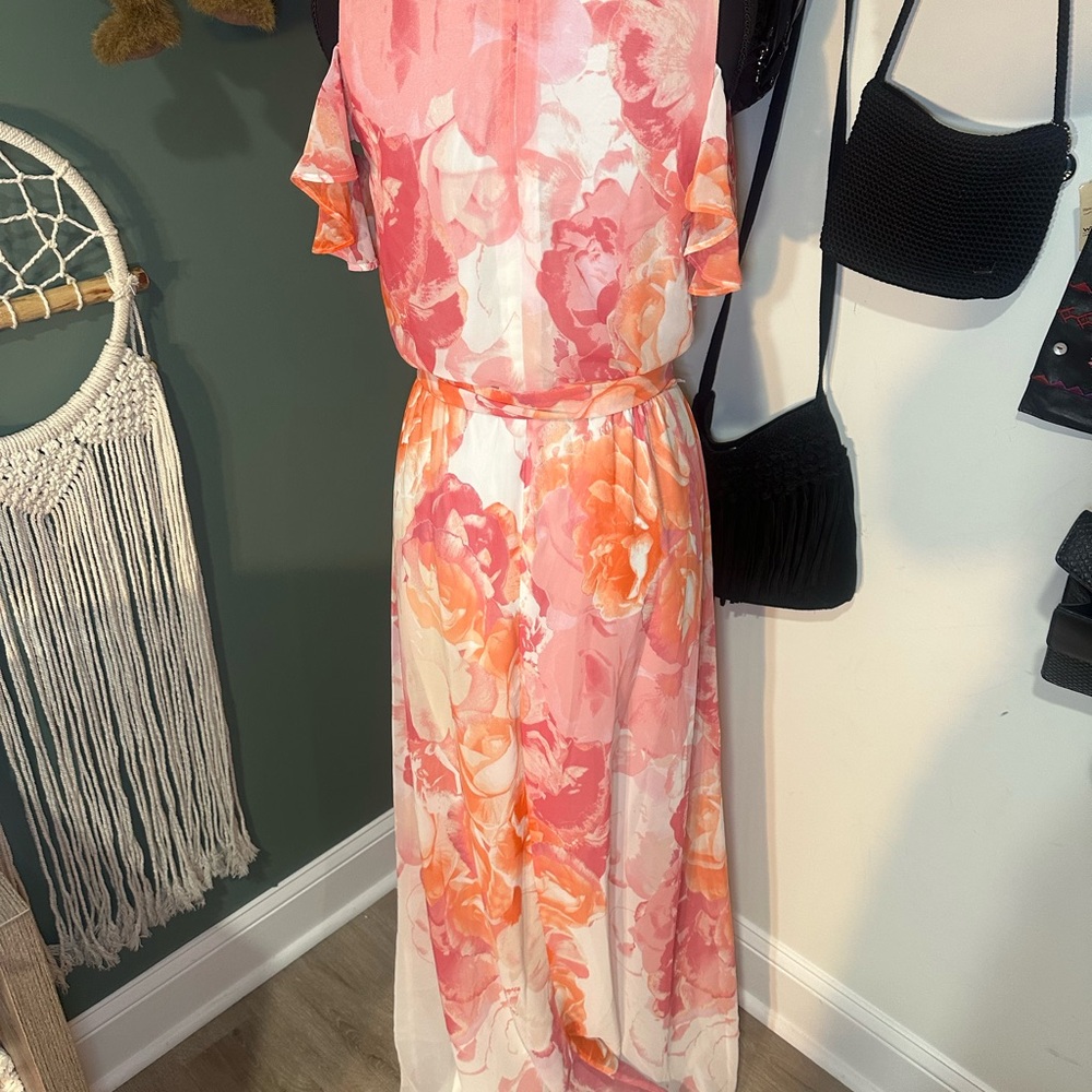 Vince Camuto Floral Maxi Dress Size 4 Pink Orange Cold Shoulder Belted - Picture 4 of 6